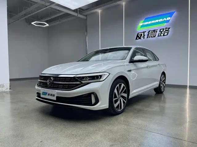 Фотография автомобиля — Volkswagen Sagitar