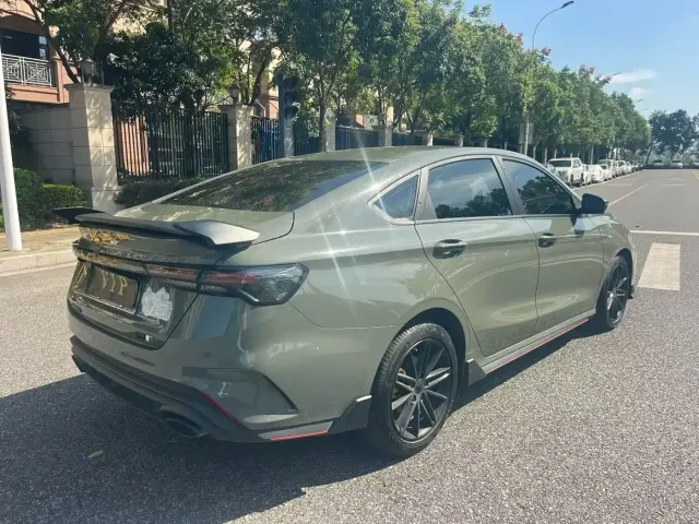 Geely Binrui — Фото автомобиля 9