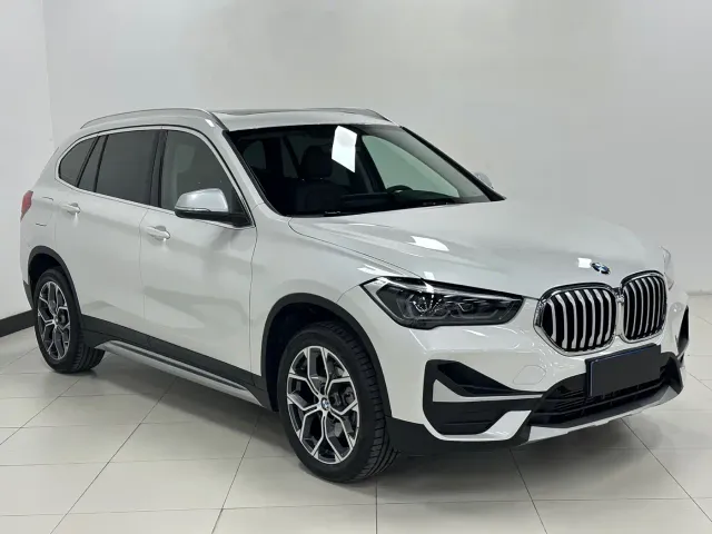 BMW X1 — Фото автомобиля 3