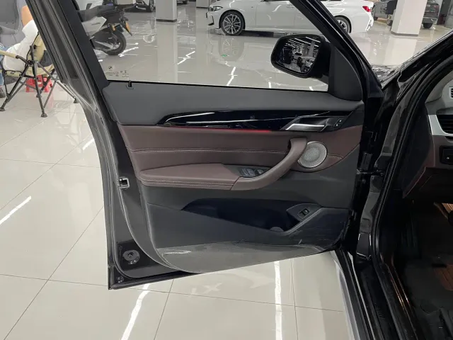 BMW X1 — Фото автомобиля 7