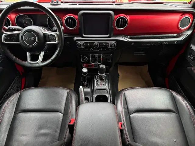 Jeep Wrangler — Фото автомобиля 2
