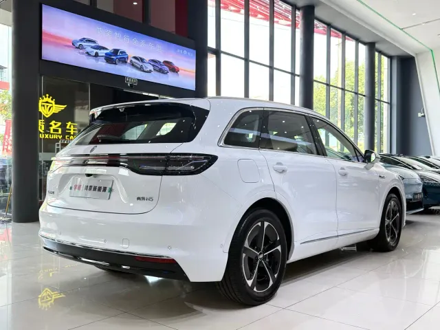 Shangjie SUV — Фото автомобиля 12