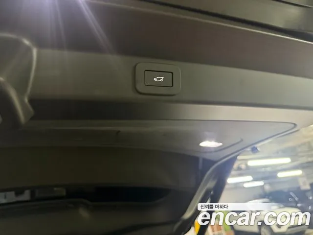 Land Rover Range Rover Sport — Фото автомобиля 7