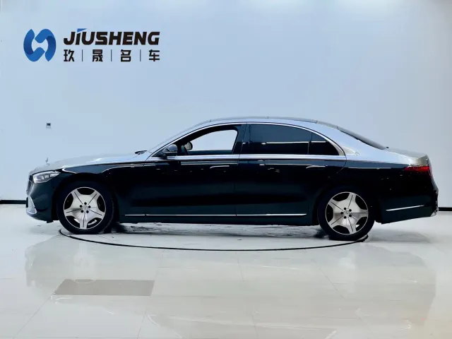 Mercedes-Benz S-Class — Фото автомобиля 3