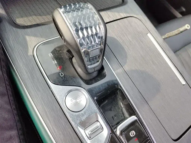GAC Trumpchi GS8 — Фото автомобиля 13