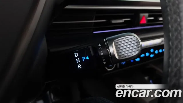 Hyundai Ioniq 6 — Фото автомобиля 12