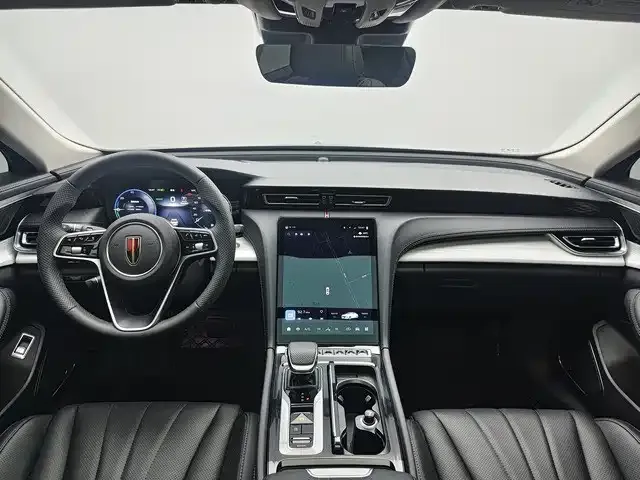 Hongqi H5 PHEV — Фото автомобиля 9