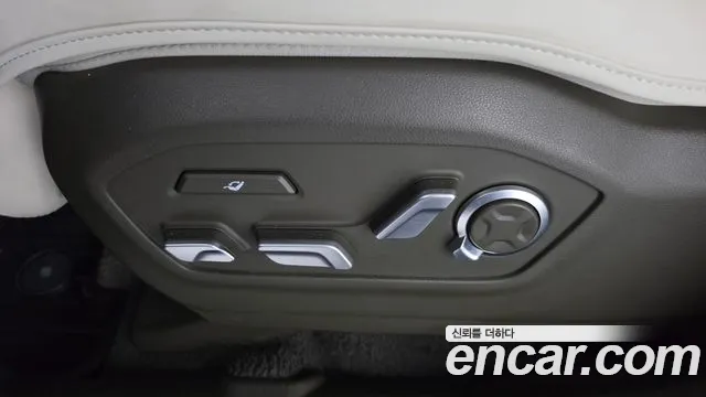 Hyundai Santa Fe MX5 — Фото автомобиля 30