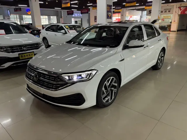 Фотография автомобиля — Volkswagen Sagitar