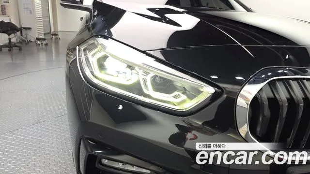 BMW 1 Series F40 — Фото автомобиля 7