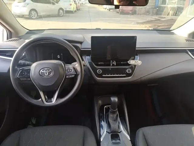 Toyota Corolla — Фото автомобиля 9