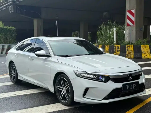 Honda Inspire — Фото автомобиля 3