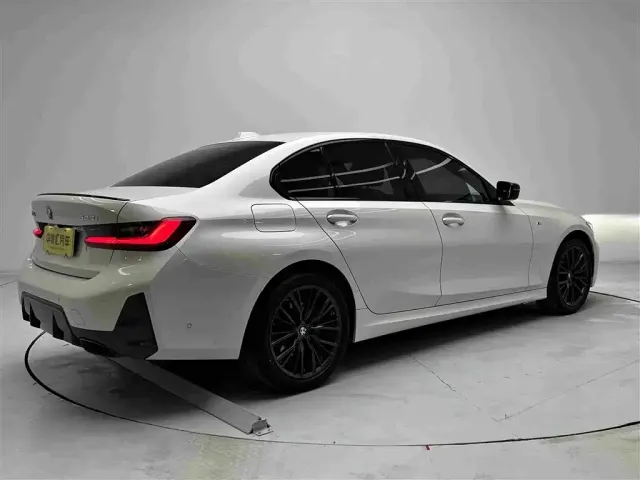 BMW 3 Series — Фото автомобиля 20