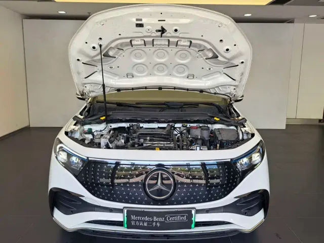 Mercedes-Benz EQA — Фото автомобиля 6