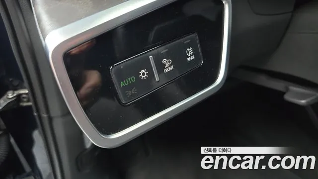 Audi A6 45 TFSI Premium — Фото автомобиля 16