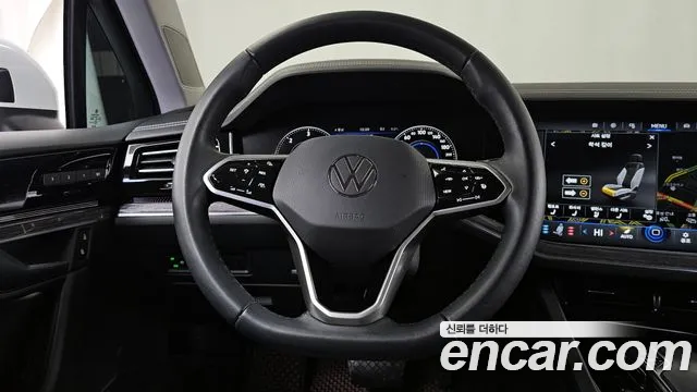 Volkswagen Touareg Touareg 3 поколение 3.0 TDI Premium — Фото автомобиля 13