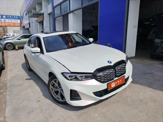 BMW i3 — Фото автомобиля 2