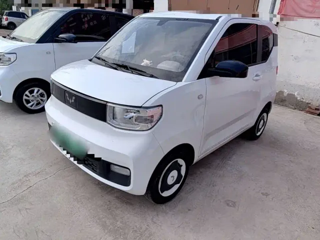Фотография автомобиля — Wuling Hongguang Mini EV