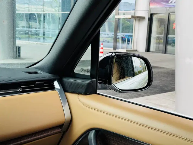 Land Rover Range Rover — Фото автомобиля 17