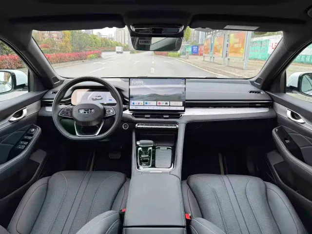 Geely Xingrui — Фото автомобиля 5