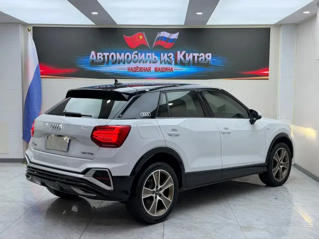 Audi Q2L — Фото автомобиля 4