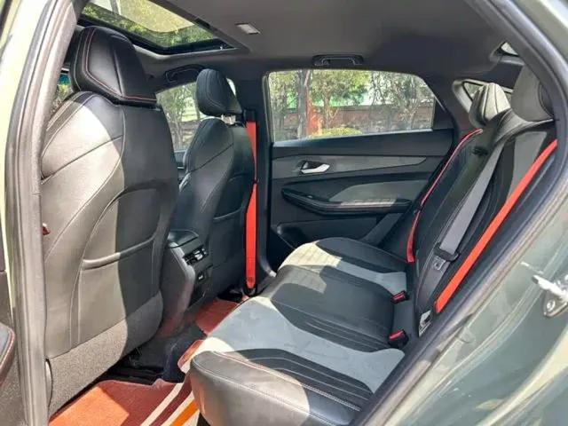 Geely Binrui — Фото автомобиля 6