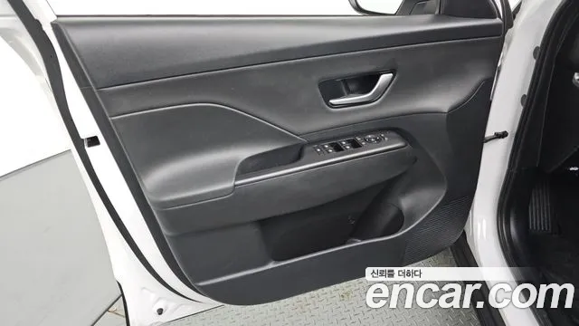 Hyundai Kona SX2 — Фото автомобиля 13