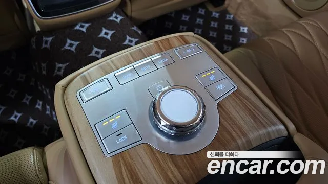 Genesis G80 RG3 — Фото автомобиля 30