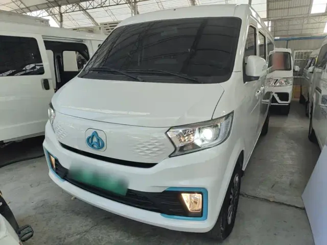 Фотография автомобиля — Changan Kuayue Kuayue Star V7 EV