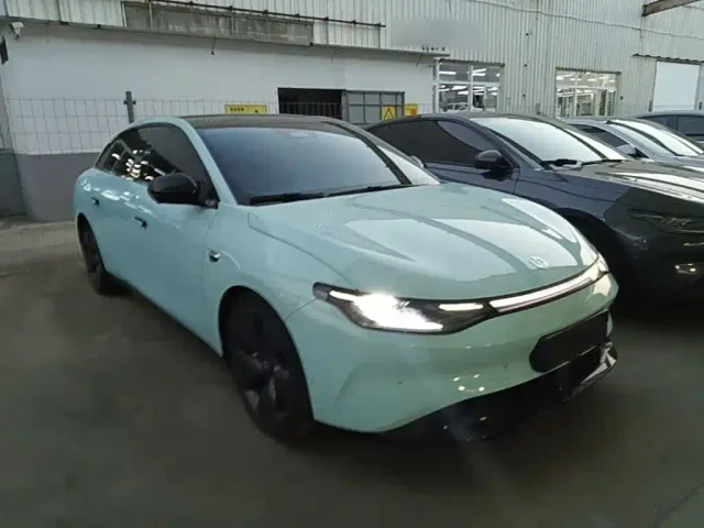 Leapmotor C01 — Фото автомобиля 3