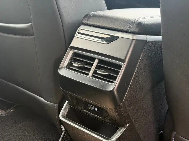 Geely Xingrui — Фото автомобиля 17