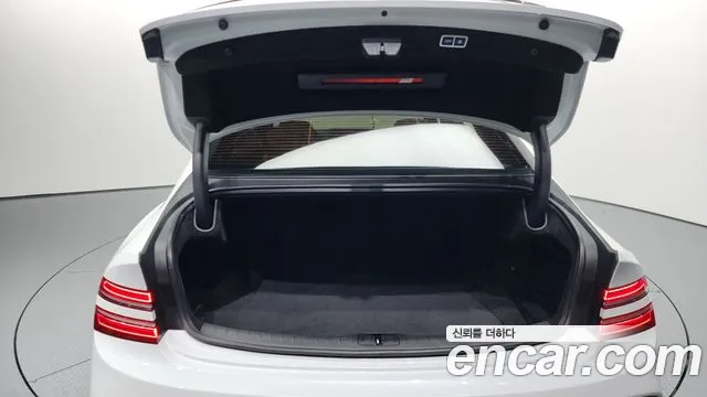 Genesis G80 Бензин 2.5 турбо AWD — Фото автомобиля 20
