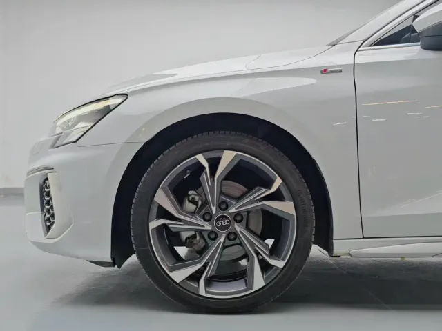 Audi A3 — Фото автомобиля 7