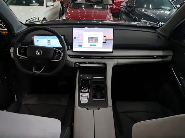 Changan CS75 Plus — Фото автомобиля 9