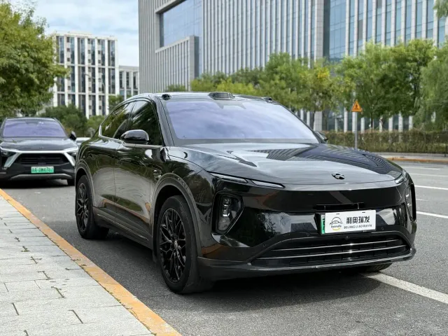 Nio EC6 — Фото автомобиля 3