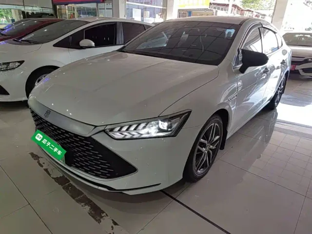 Фотография автомобиля — BYD Qin PLUS