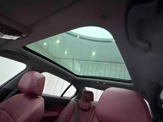 BMW 5 Series — Фото автомобиля 14