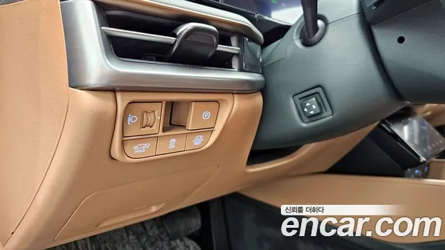 Hyundai Grandeur GN7 — Фото автомобиля 16
