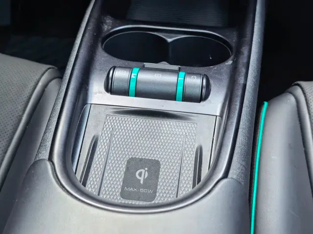 BYD Dolphin — Фото автомобиля 10