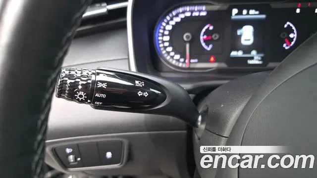 Hyundai Tucson Tucson (NX4) Дизель 2.0 2WD — Фото автомобиля 27