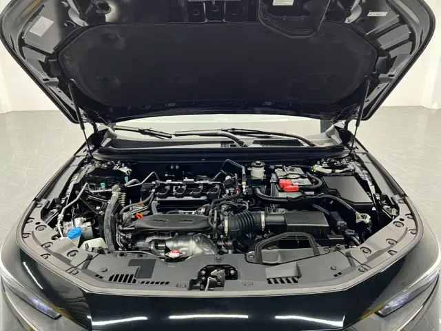 Honda Accord — Фото автомобиля 25