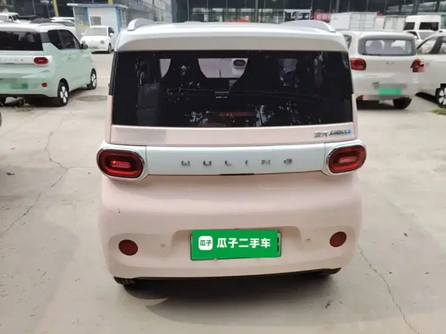 Wuling Hongguang Mini EV — Фото автомобиля 5