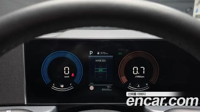 Hyundai Sonata — Фото автомобиля 11