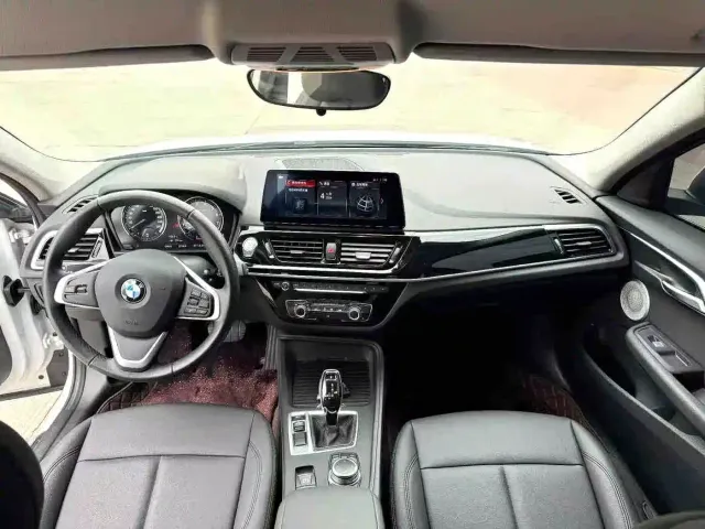 BMW 1 Series — Фото автомобиля 6
