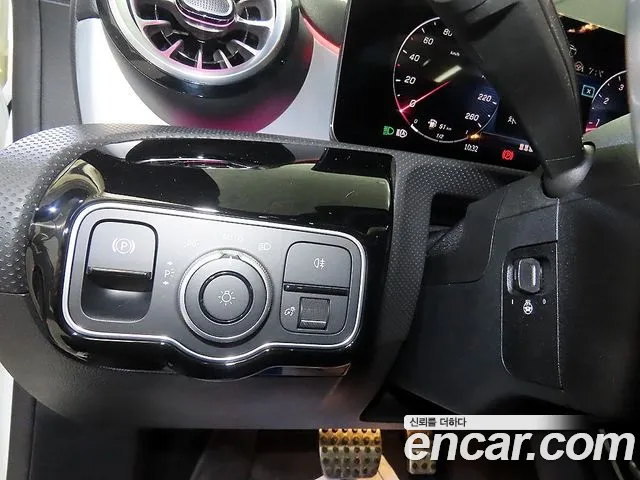 Mercedes-Benz CLA-Class — Фото автомобиля 15