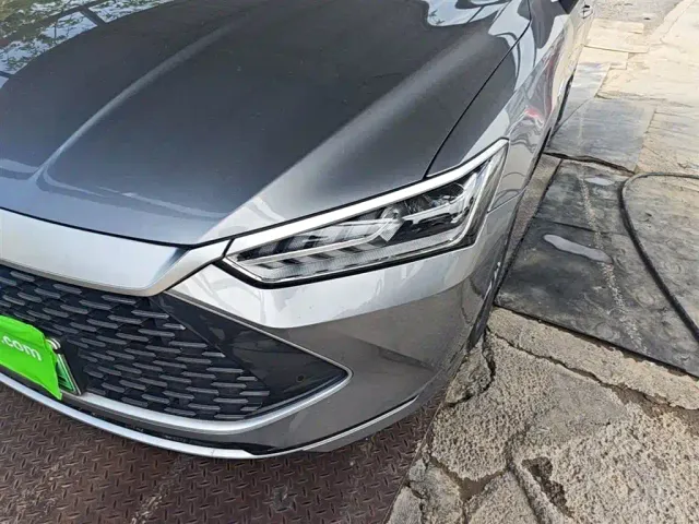 BYD Qin PLUS — Фото автомобиля 23