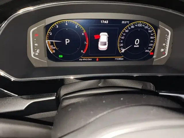 Volkswagen Passat — Фото автомобиля 8