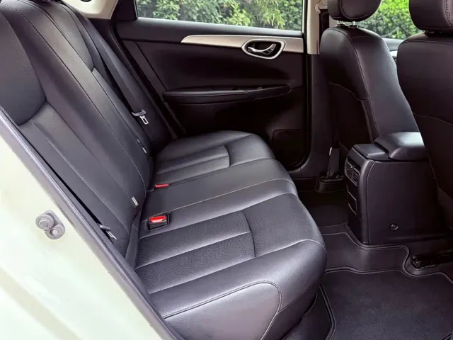 Nissan Sylphy — Фото автомобиля 18
