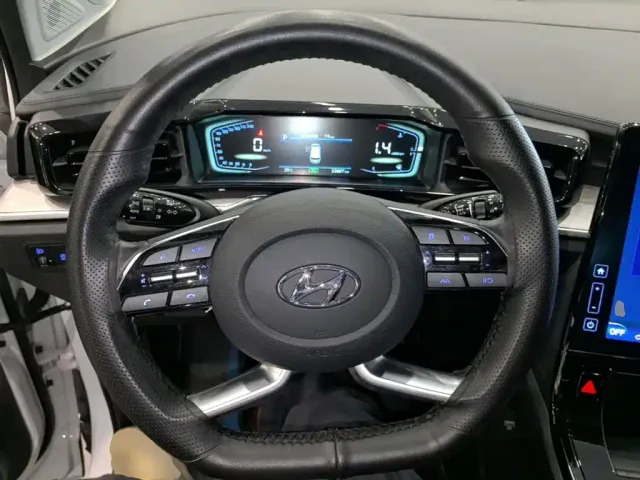 Hyundai Custo — Фото автомобиля 10