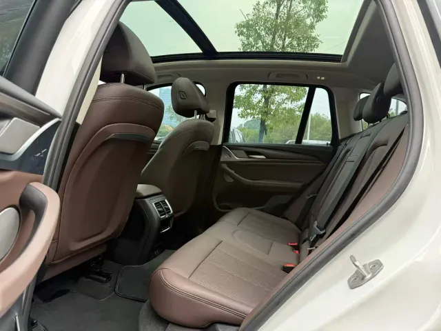 BMW X3 — Фото автомобиля 5
